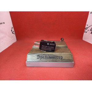 Микровыключатель концевой BEM-156-1C25 с рычагом, 15А